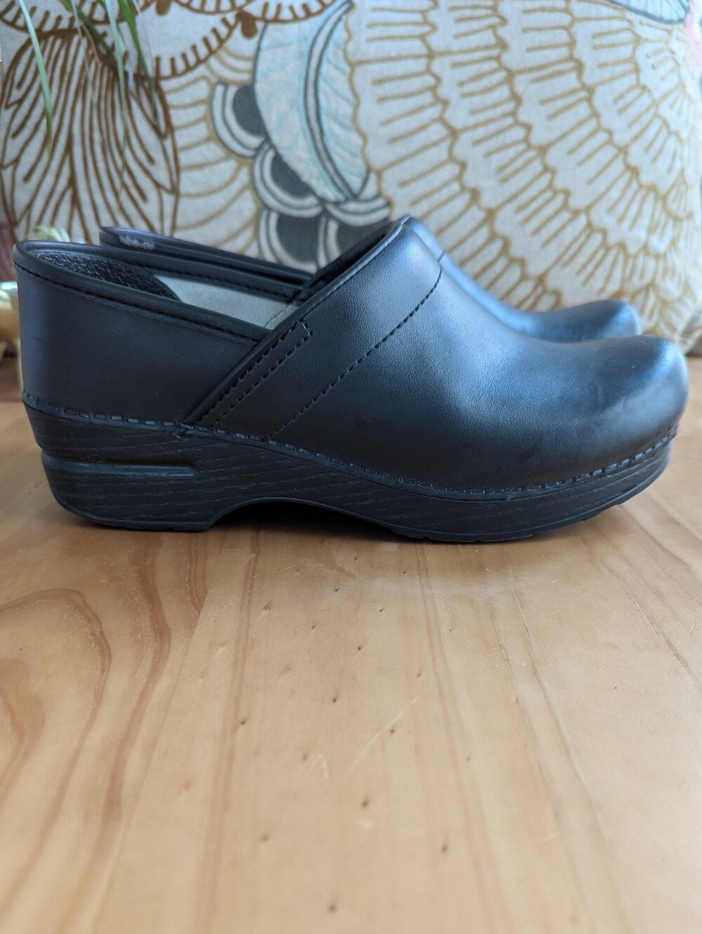 Dansko Professional Black Box Clog - EU 37/US 6.5-7